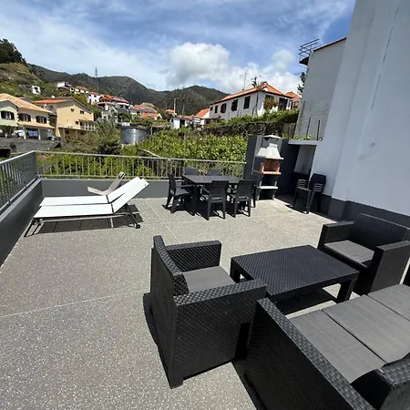 Stone And Soul - Bed In Quadruple In Calheta
