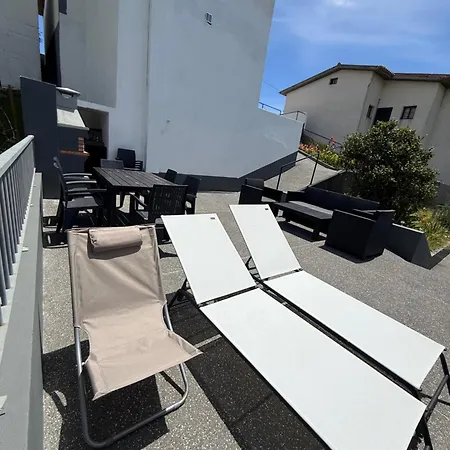 Stone And Soul - Bed In Quadruple In Calheta Hostel