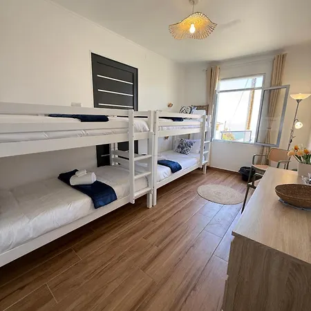 Stone And Soul - Bed In Quadruple In Calheta Hostel