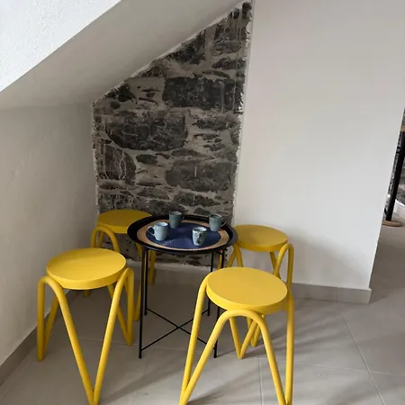 Stone And Soul - Bed In Quadruple In Calheta